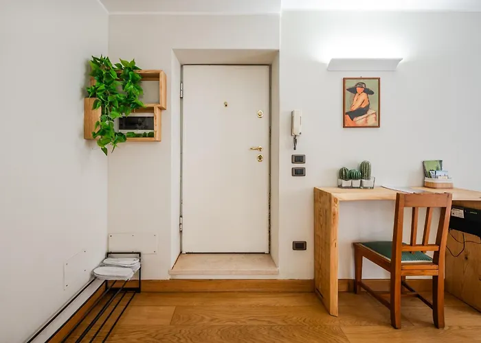 Giardino Di Romeo, 100m Dal Teatro Werona